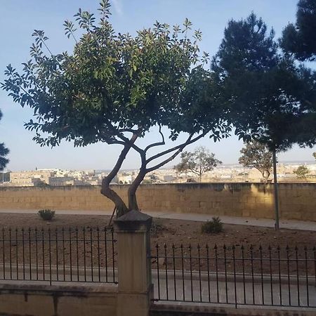 Valletta Malta อิล-เฟอร์ยานา ภายนอก รูปภาพ