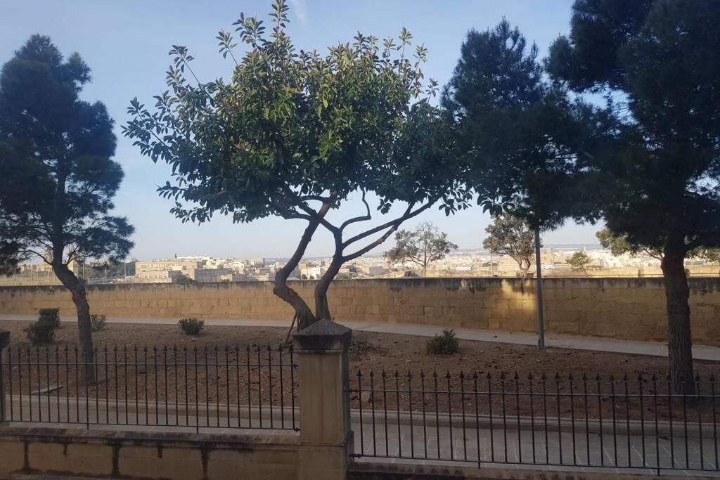 Valletta Malta อิล-เฟอร์ยานา ภายนอก รูปภาพ